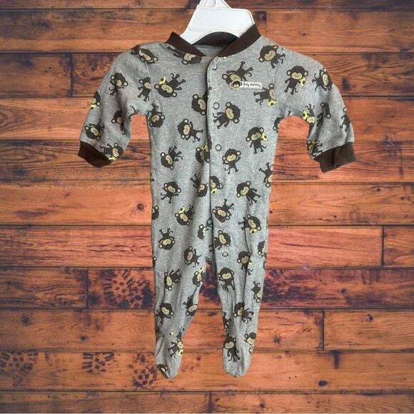 5 for $25🔥3 Months Carter's Grey Monkey Footie Pajamas - Picture 1 of 4